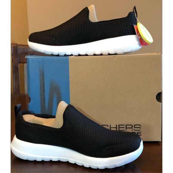 SKECHERS - NWTIB - M Sz 7W -Go Walk Max Performance Sneakers/Black w/White Soles - Picture 3 of 15